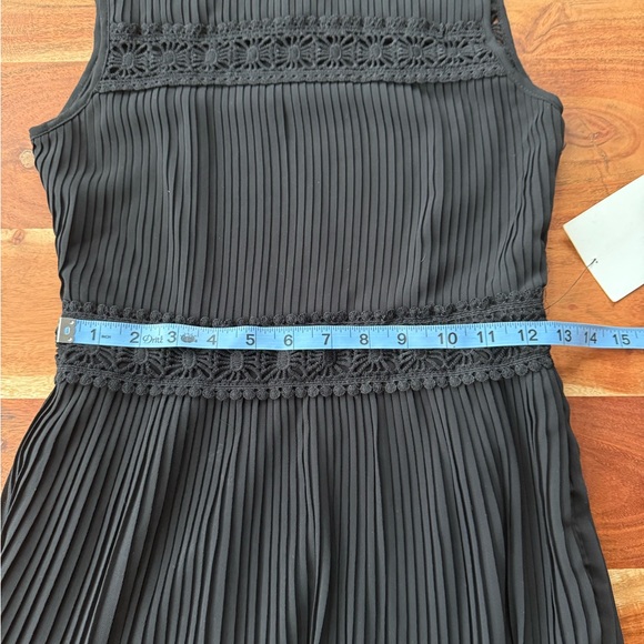 Lulu's Black Mini Dress - Picture 5 of 7